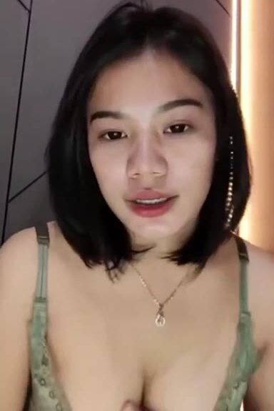 Bokep Indo Skandal gadis bandung terangsang